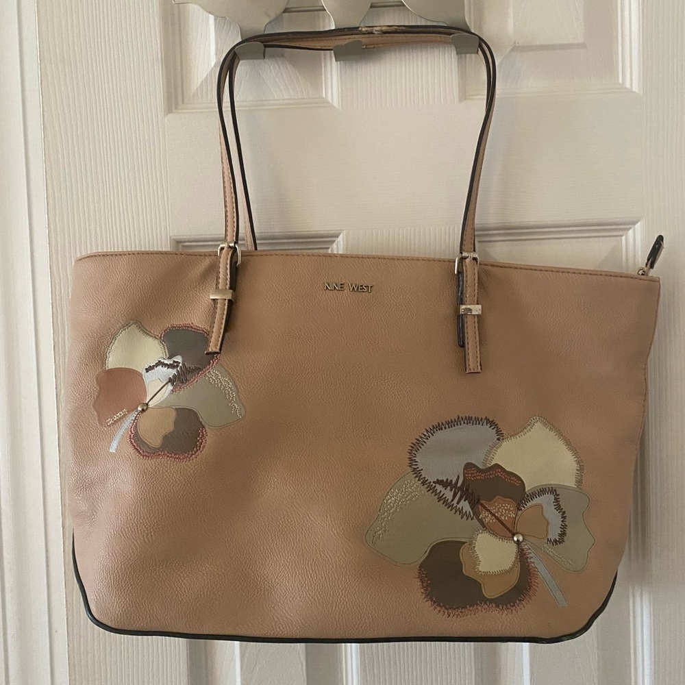 NINE WEST floral purse